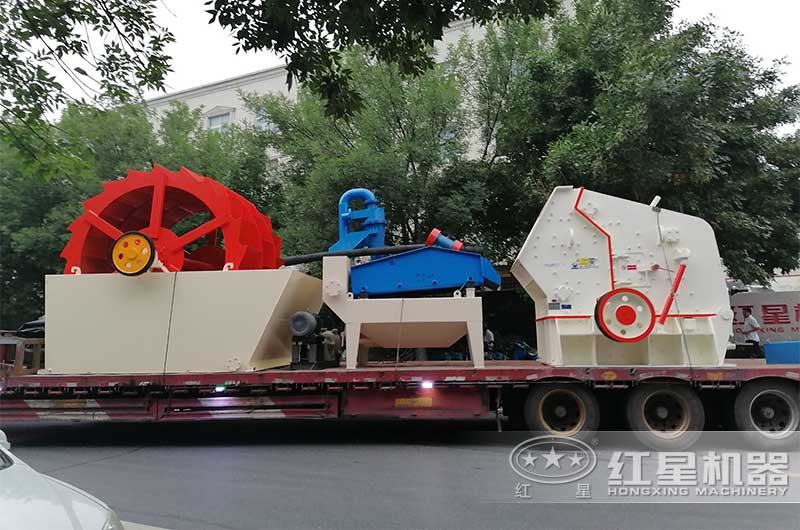 反擊式破碎機發(fā)貨 反擊式破碎機發(fā)貨