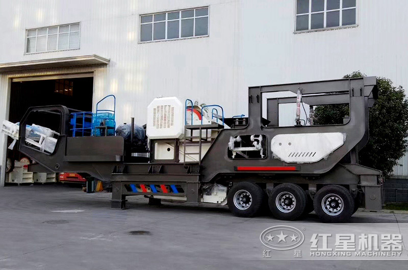 移動(dòng)鄂破破碎力度大、可做初級(jí)破碎